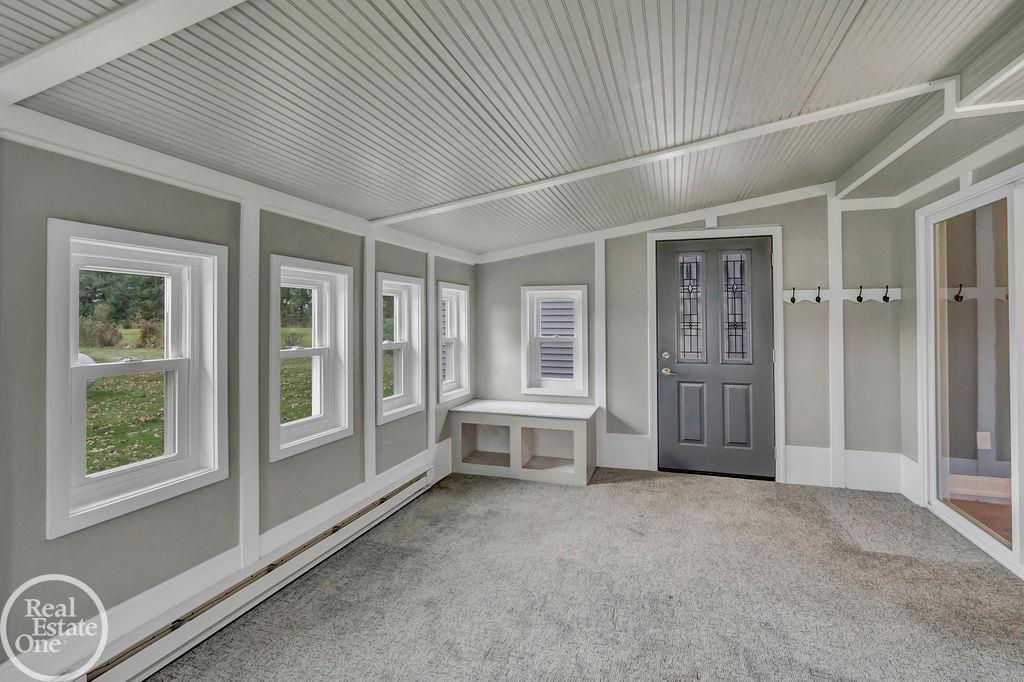 8051 Logana Road Avoca, MI 48006 - Photo 15 of 39