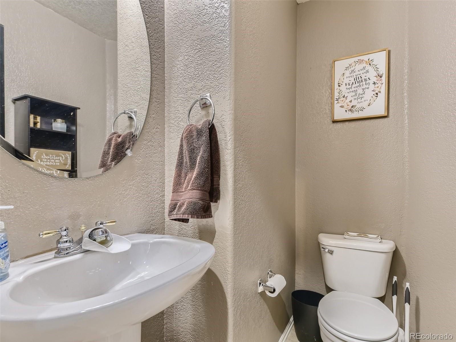9710 Burberry Way Highlands Ranch, CO 80129 - Photo 13 of 28 Gallery Image 13