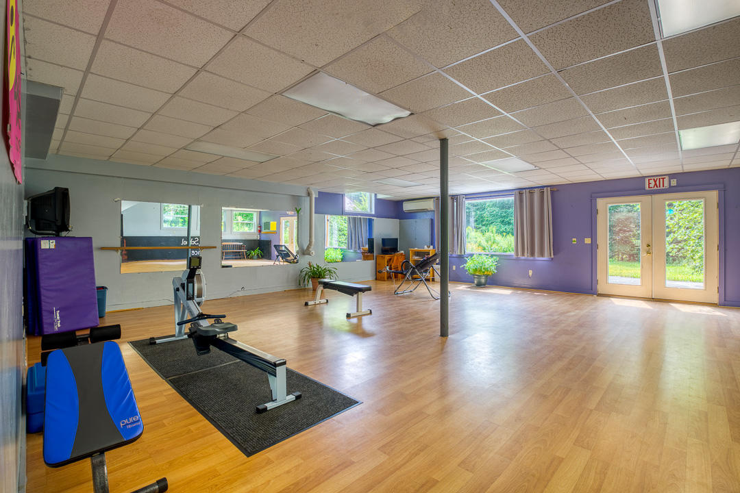 661 Sunset Road Deer Isle, ME 04627 - Photo 19 of 34 27physique--20
