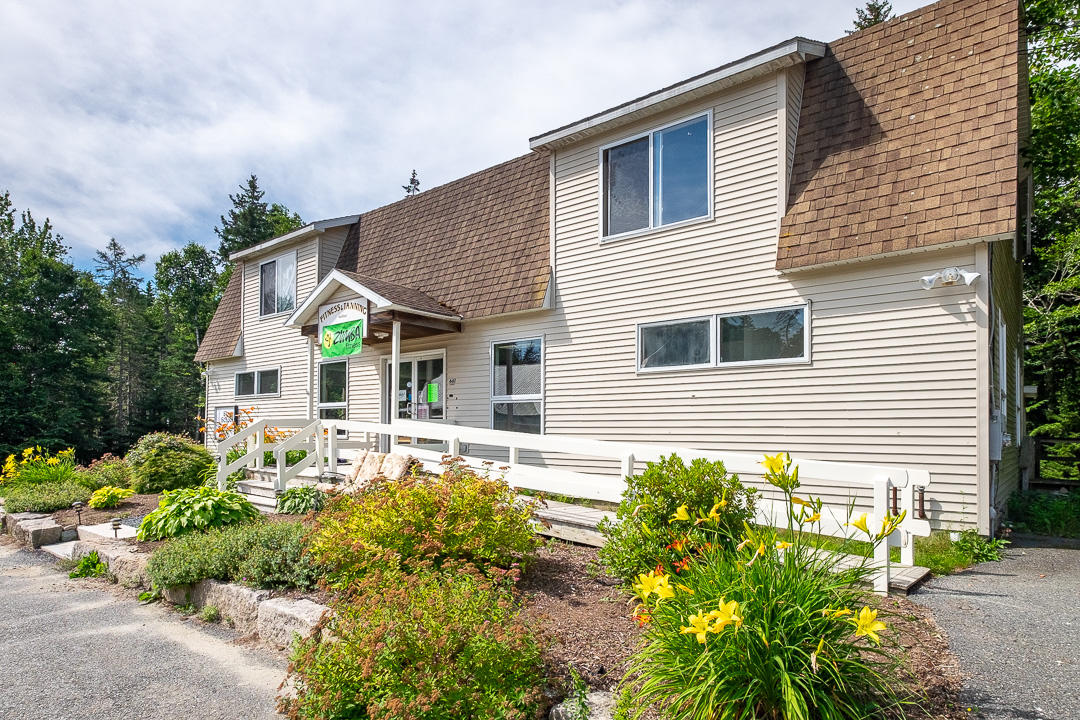661 Sunset Road Deer Isle, ME 04627 - Photo 2 of 34 44physique-9453