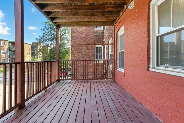 $1,089,000 | 17 Strathmore Road, Unit 2, Brookline, MA 02445