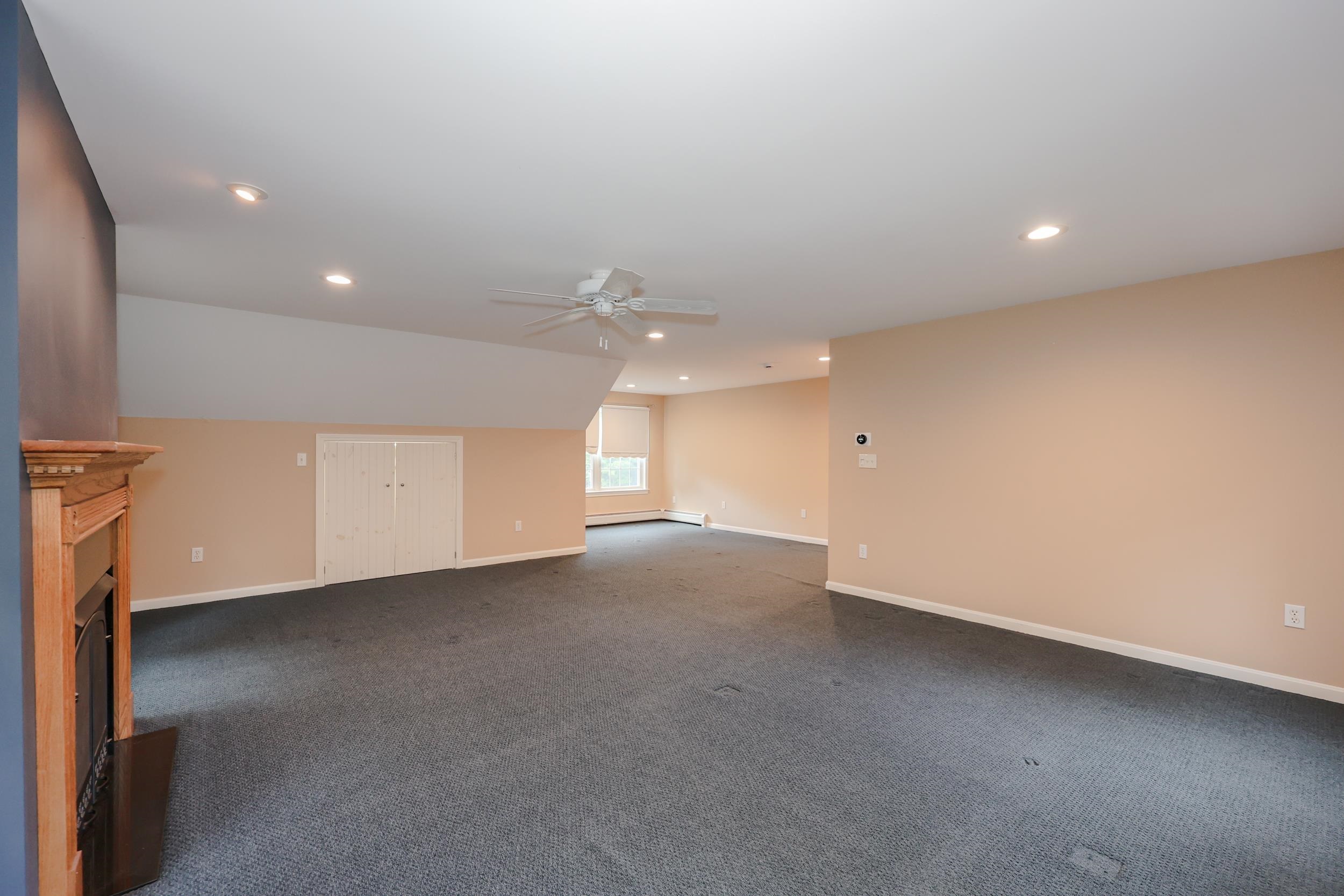 55 Holbrook Hill Road Bedford, NH 03110 - Photo 36 of 43