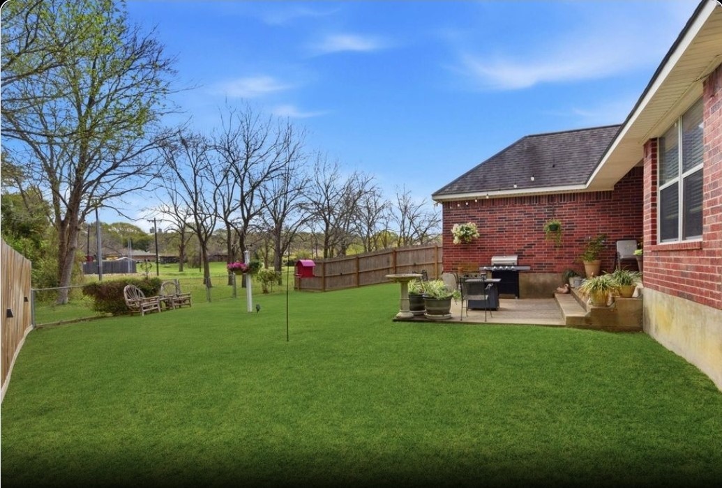 232 North Dixie Street Brenham, TX 77833 - Photo 37 of 43