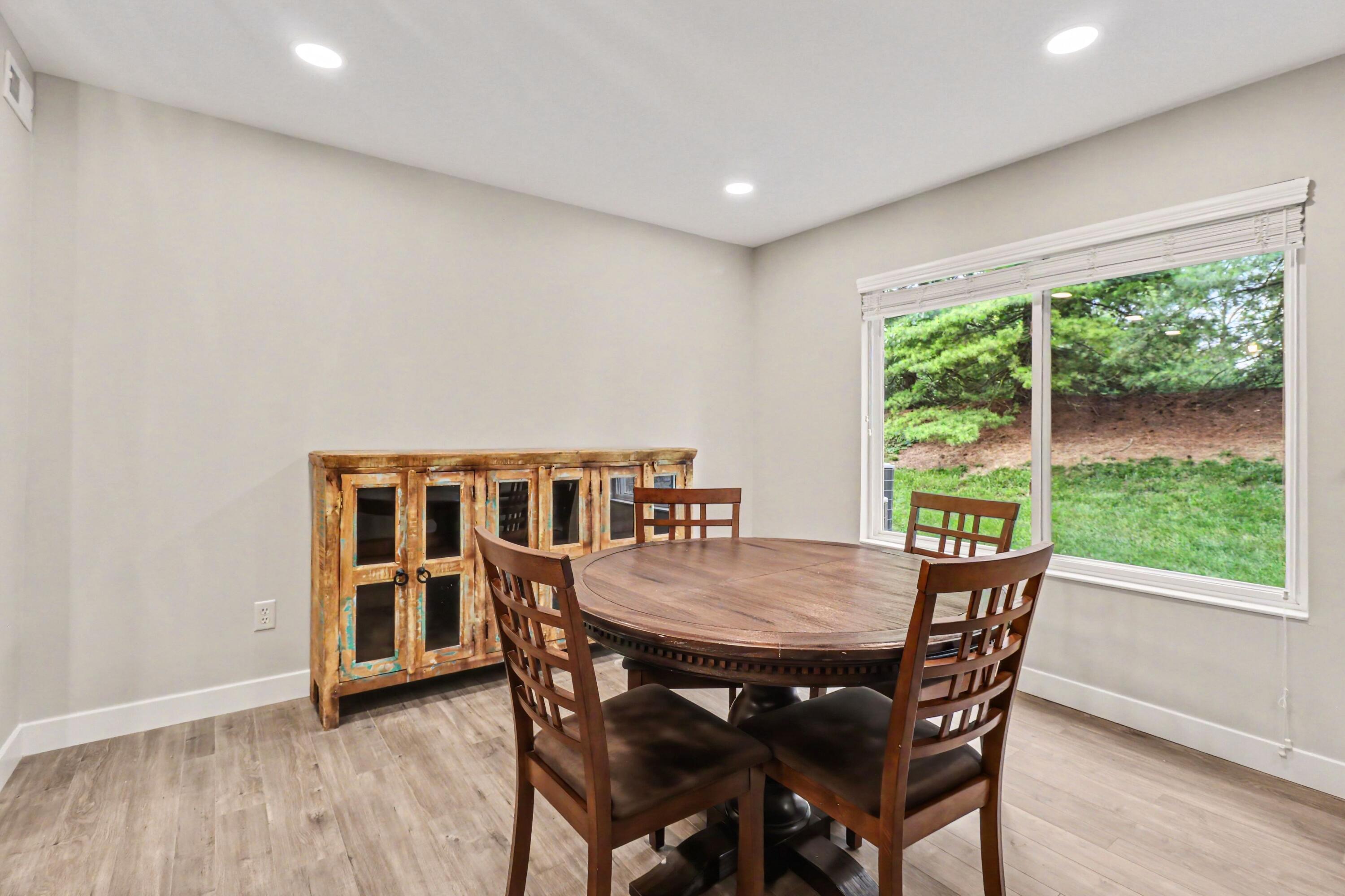 2250 Devlin Place, Unit 104 Fort Mitchell, KY 41017 - Photo 5 of 29 2250 Devlin Place