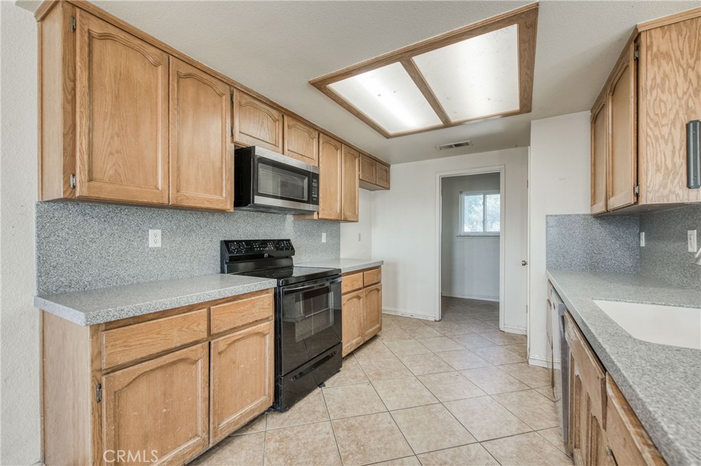 24620 Auberry Road Clovis, CA 93619 - Photo 27 of 42