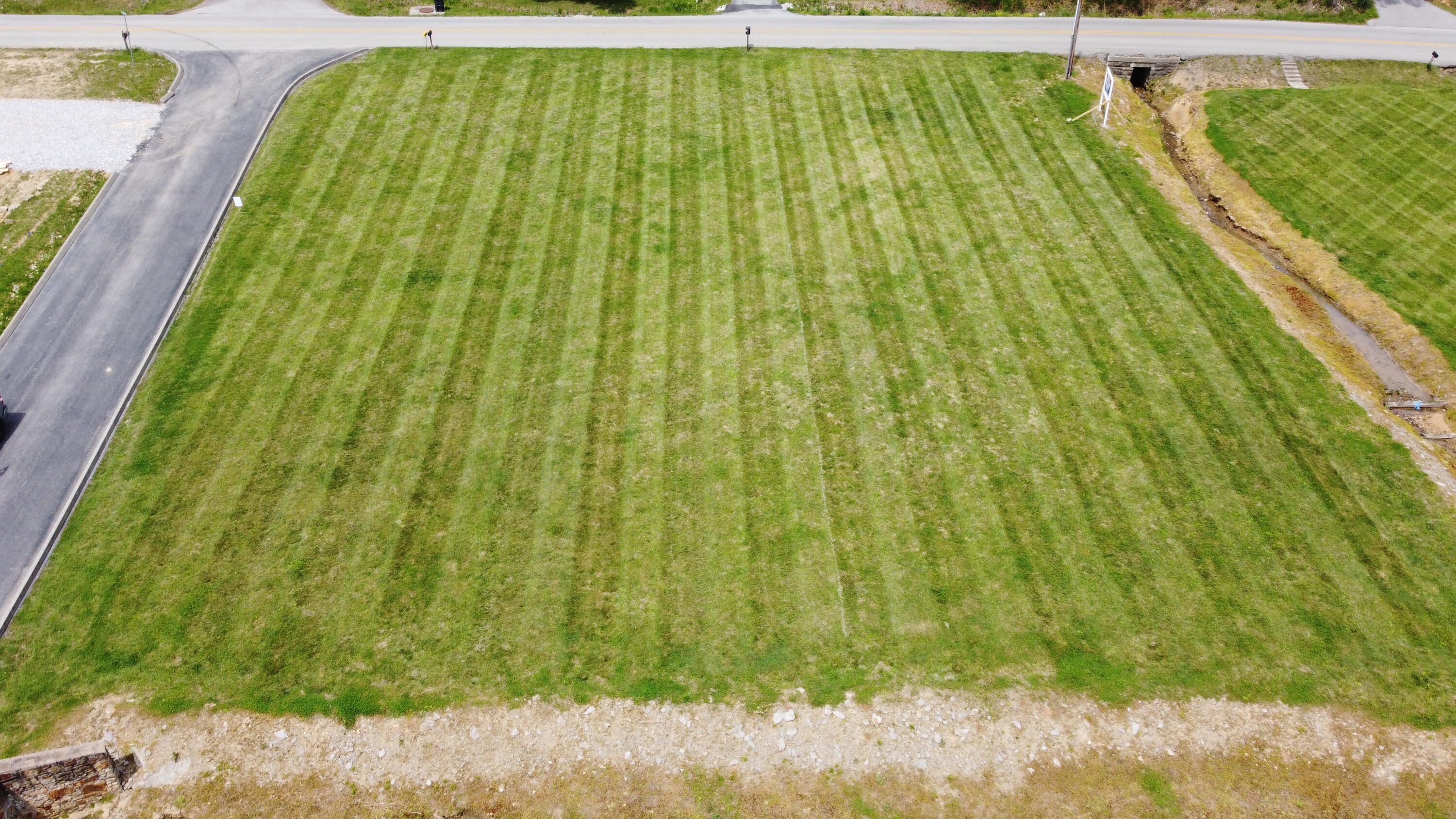 3 Weldon Pointe Corbin, KY 40701 - Photo 4 of 5 DJI_0872