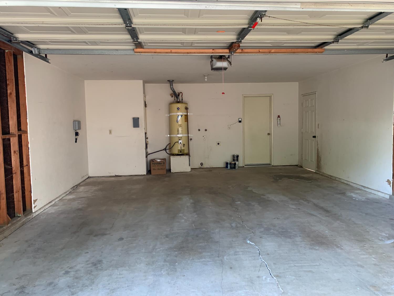 2429 Woodvale Drive Modesto, CA 95355 - Photo 9 of 9 a view of empty room