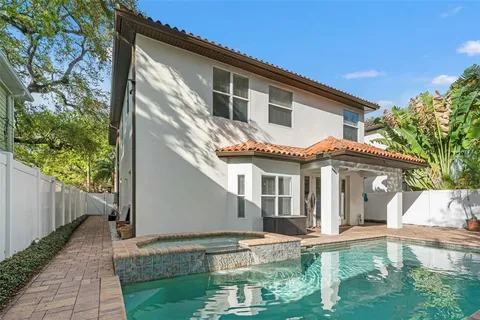 $1,600,000 | 3504 West Barcelona Street, Tampa, FL 33629