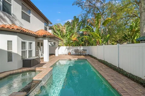 $1,600,000 | 3504 West Barcelona Street, Tampa, FL 33629