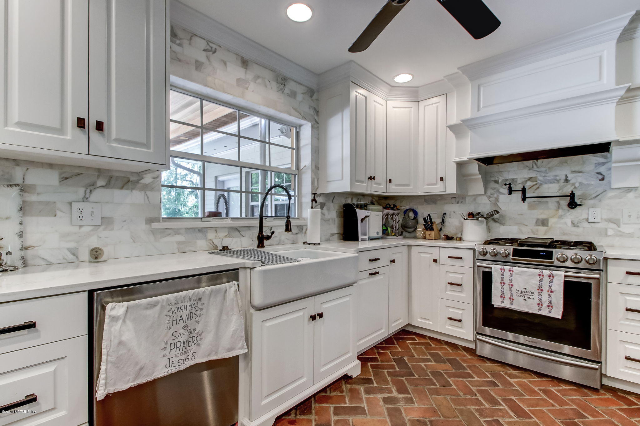 4289 Rapallo Road Jacksonville, FL 32244 - Photo 9 of 51 Kitchen