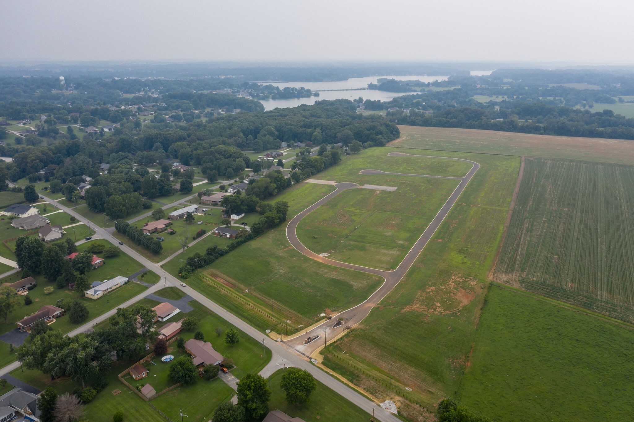 47 Lookout Drive Winchester, TN 37398 - Photo 11 of 13 a view of a tennis court