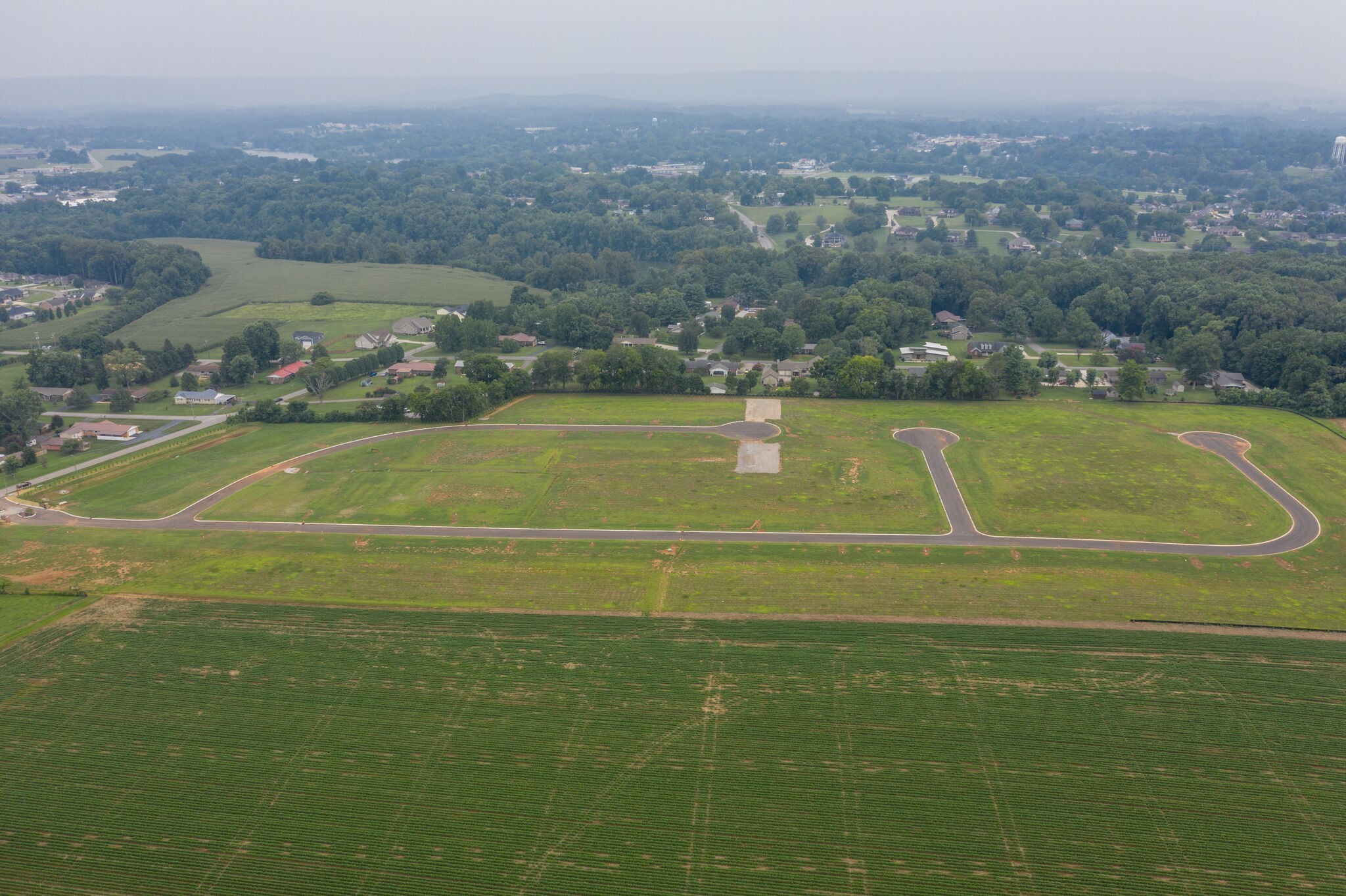 47 Lookout Drive Winchester, TN 37398 - Photo 8 of 13 a view of a tennis court
