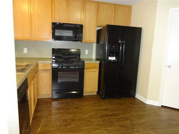 $1,810 | 9510 Juniper Pl Court, Houston, TX 77075