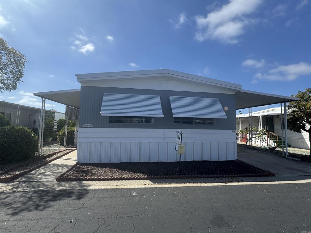 1925 Otay Lakes Road, Unit 39 Chula Vista, CA 91913 - Photo 2 of 33