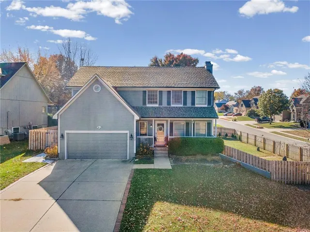 $435,000 | 2213 Southeast 3rd Street, Lee's Summit, MO 64063