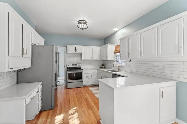 $435,000 | 2213 Southeast 3rd Street, Lee's Summit, MO 64063