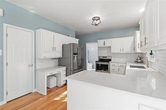 $435,000 | 2213 Southeast 3rd Street, Lee's Summit, MO 64063