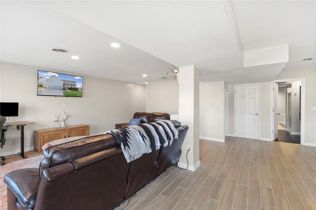 2213 Southeast 3rd Street Lee's Summit, MO 64063 - Photo 36 of 60