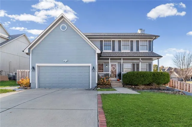 $435,000 | 2213 Southeast 3rd Street, Lee's Summit, MO 64063