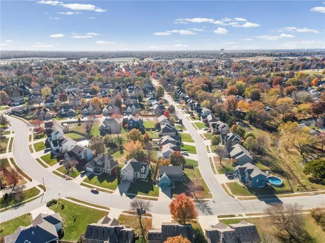 $435,000 | 2213 Southeast 3rd Street, Lee's Summit, MO 64063