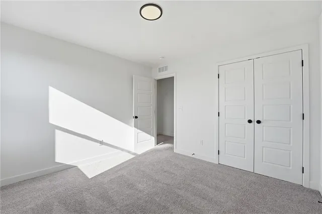 $349,950 | 19721 West 195th Place, Spring Hill, KS 66083