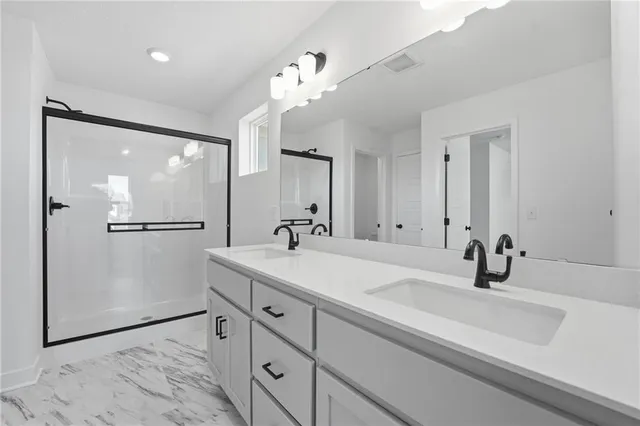 $349,950 | 19721 West 195th Place, Spring Hill, KS 66083