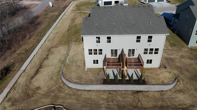 $349,950 | 19721 West 195th Place, Spring Hill, KS 66083