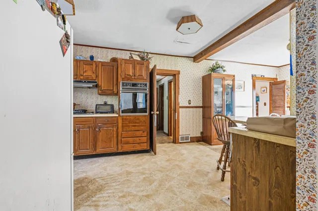 $179,900 | 21 Spring Street, Colebrook, NH 03576