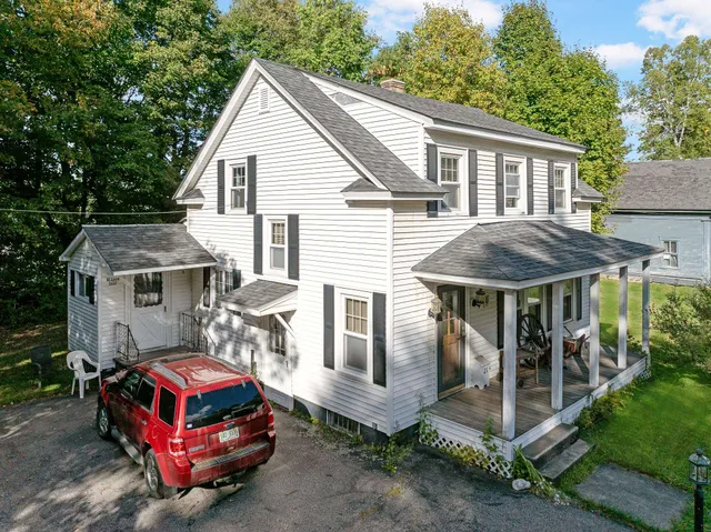 $179,900 | 21 Spring Street, Colebrook, NH 03576