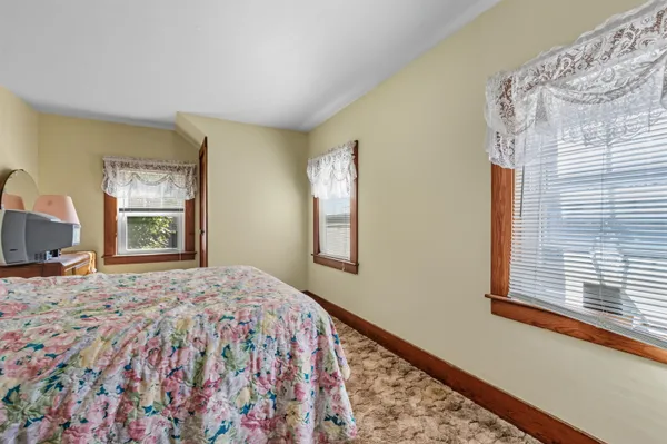 $179,900 | 21 Spring Street, Colebrook, NH 03576