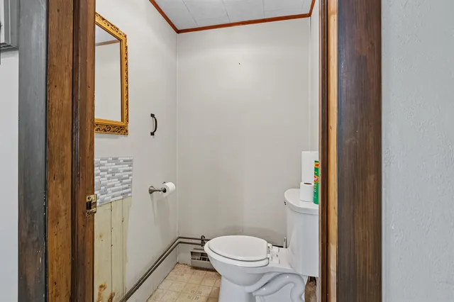 $179,900 | 21 Spring Street, Colebrook, NH 03576