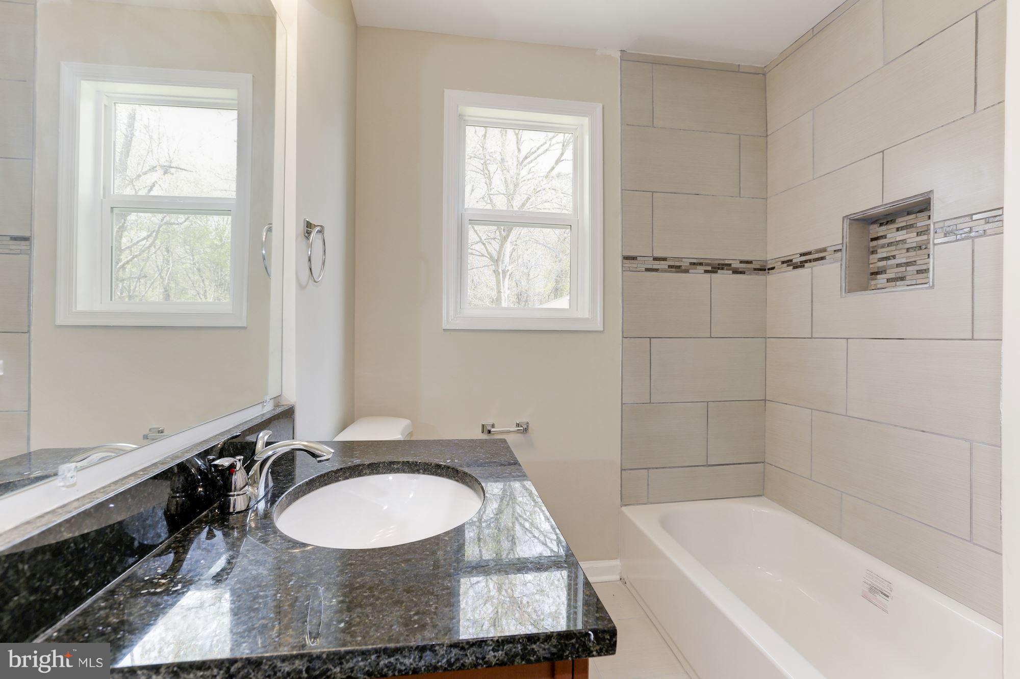 14246 Brandywine Road Brandywine, MD 20613 - Photo 20 of 29 Bath