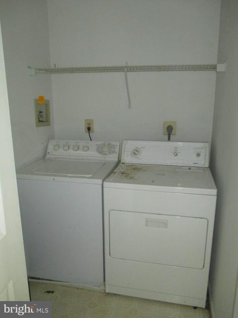3901 Cutty Sark Road Baltimore, MD 21220 - Photo 5 of 9 Interior (General)