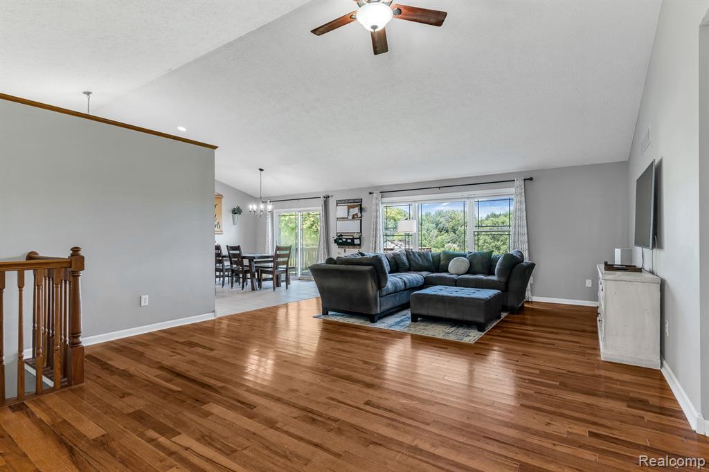 8636 Beardslee Road Perry, MI 48872 - Photo 7 of 49