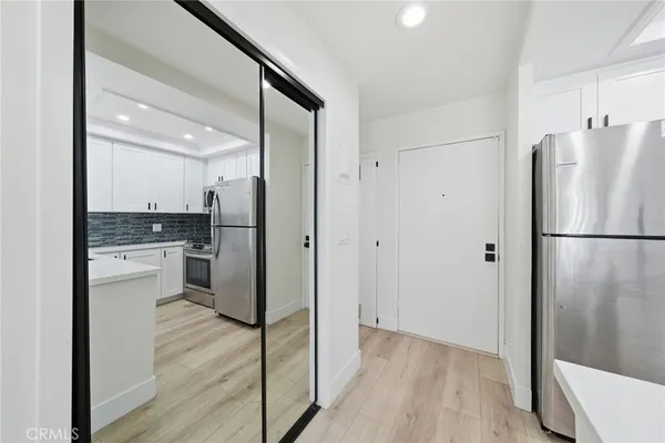 $2,600 | 16852 Pacific Coast Highway, Unit 104, Huntington Beach, CA 92649