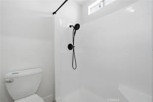 $2,600 | 16852 Pacific Coast Highway, Unit 104, Huntington Beach, CA 92649