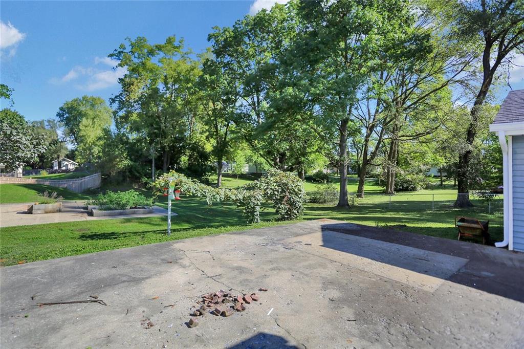 1450 East Thompson Road Indianapolis, IN 46227 - Photo 45 of 45 Gallery Image 45