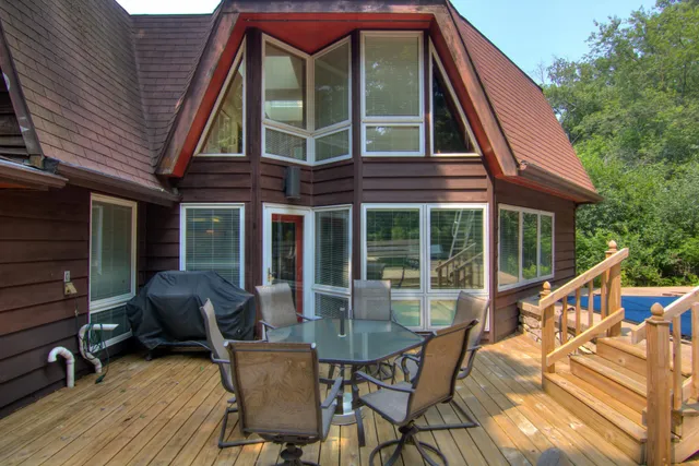 $489,000 | N4856 460th Street, Menomonie, WI 54751