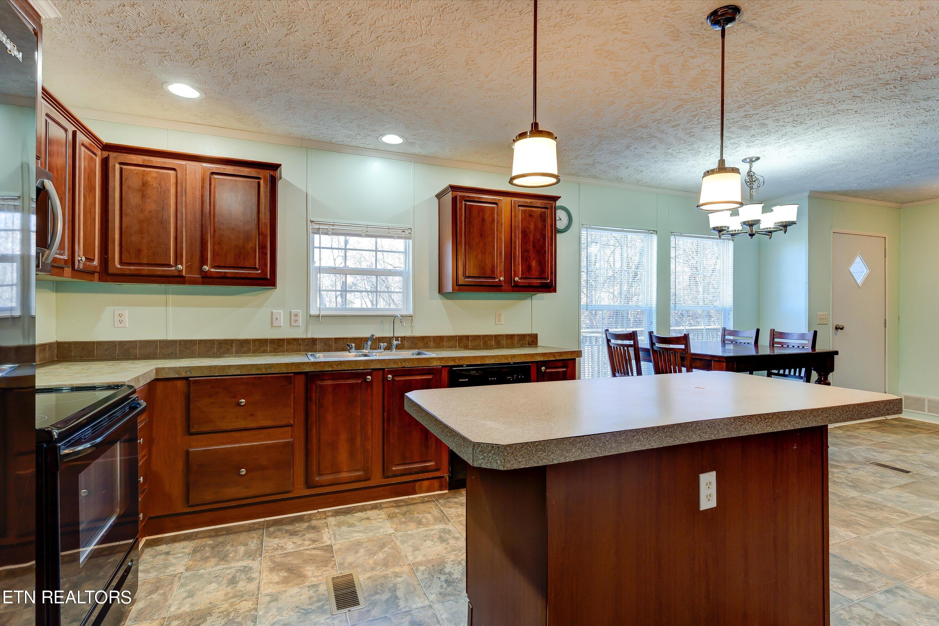 826 Thomas Road Sevierville, TN 37876 - Photo 11 of 27 11-826 Thomas Rd-11