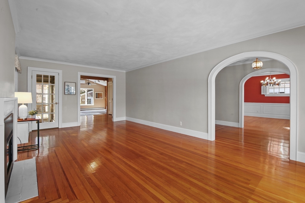 30 Chatham Road Longmeadow, MA 01106 - Photo 5 of 40 Gallery Image 5