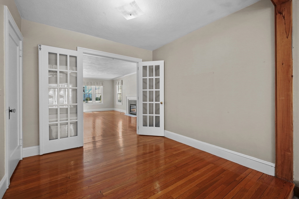 30 Chatham Road Longmeadow, MA 01106 - Photo 6 of 40 Gallery Image 6