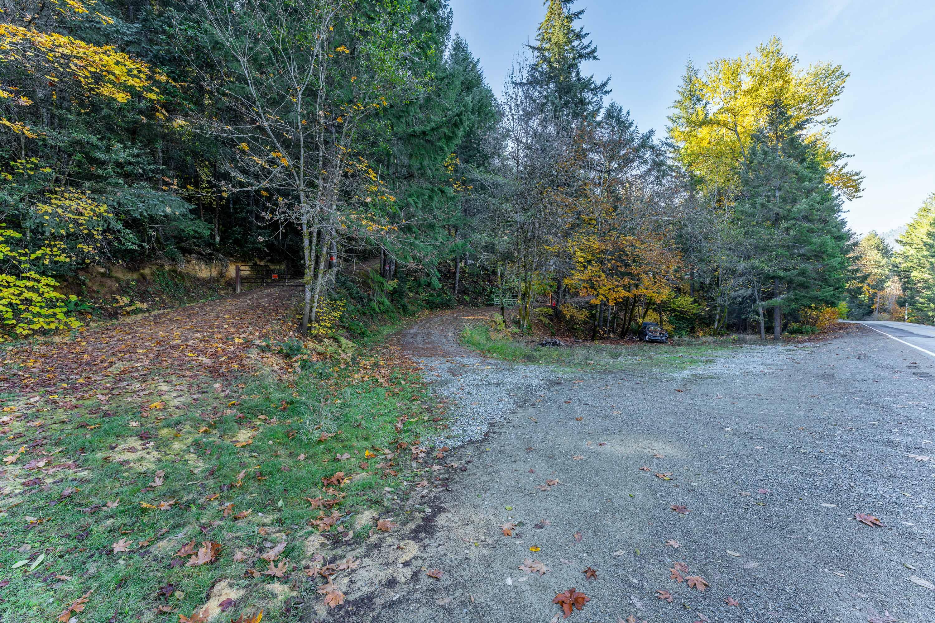 970 Mt Reuben Road Glendale, OR 97442 - Photo 30 of 36 Ext (7 of 16)