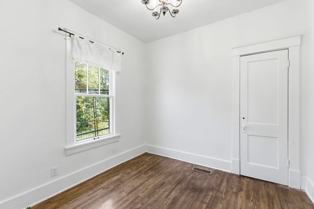 $1,135,000 | 2529 Fairfax Avenue, Nashville, TN 37212