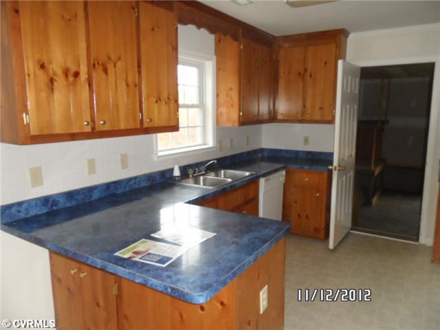 111 Bell Ringer Lane Mineral, VA 23117 - Photo 6 of 10 Bedroom