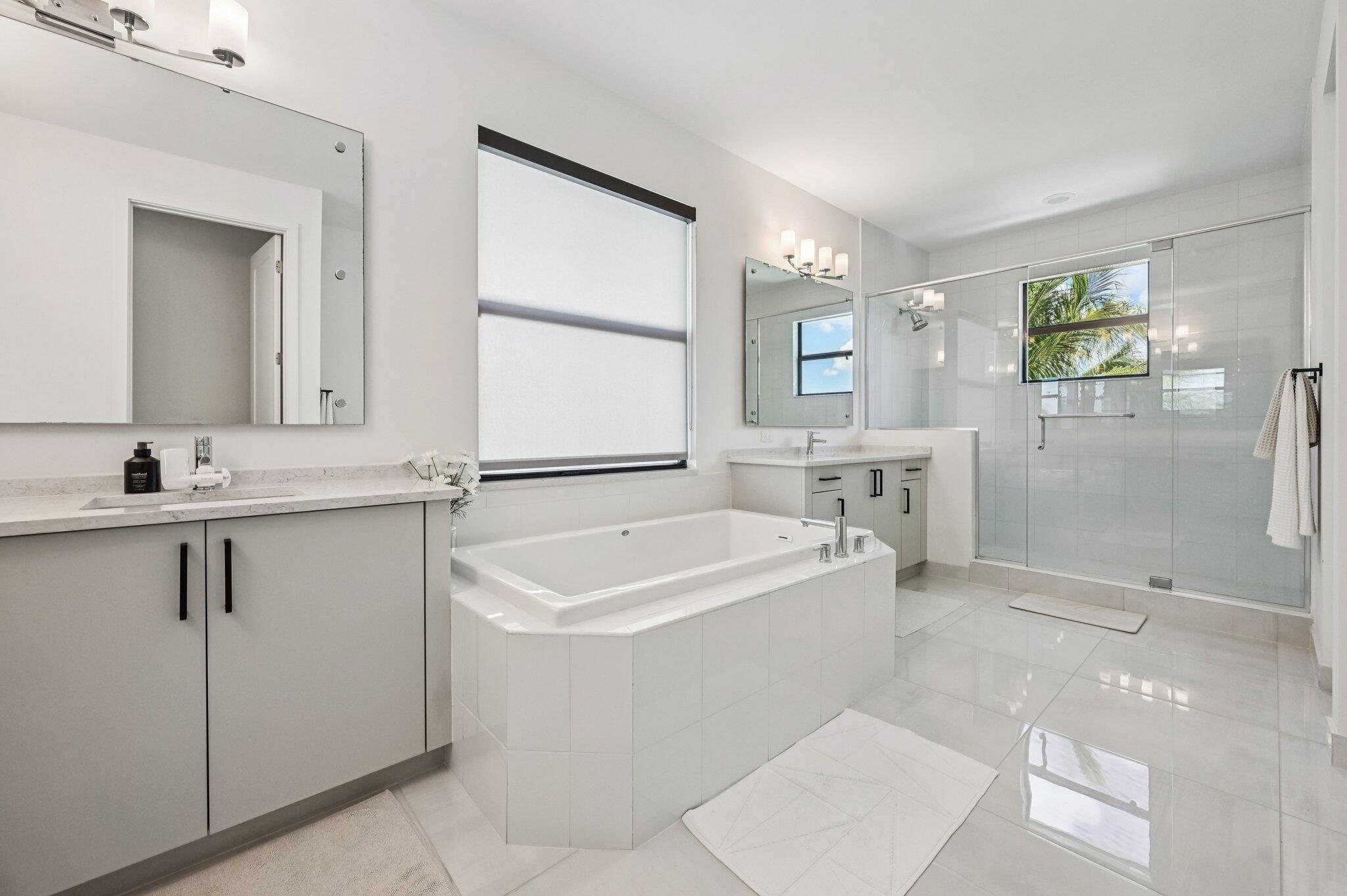 17360 Pagoda Palms Drive Boca Raton, FL 33496 - Photo 25 of 54 25-web-or-mls-Pagoda Palms Dr-L1101-025