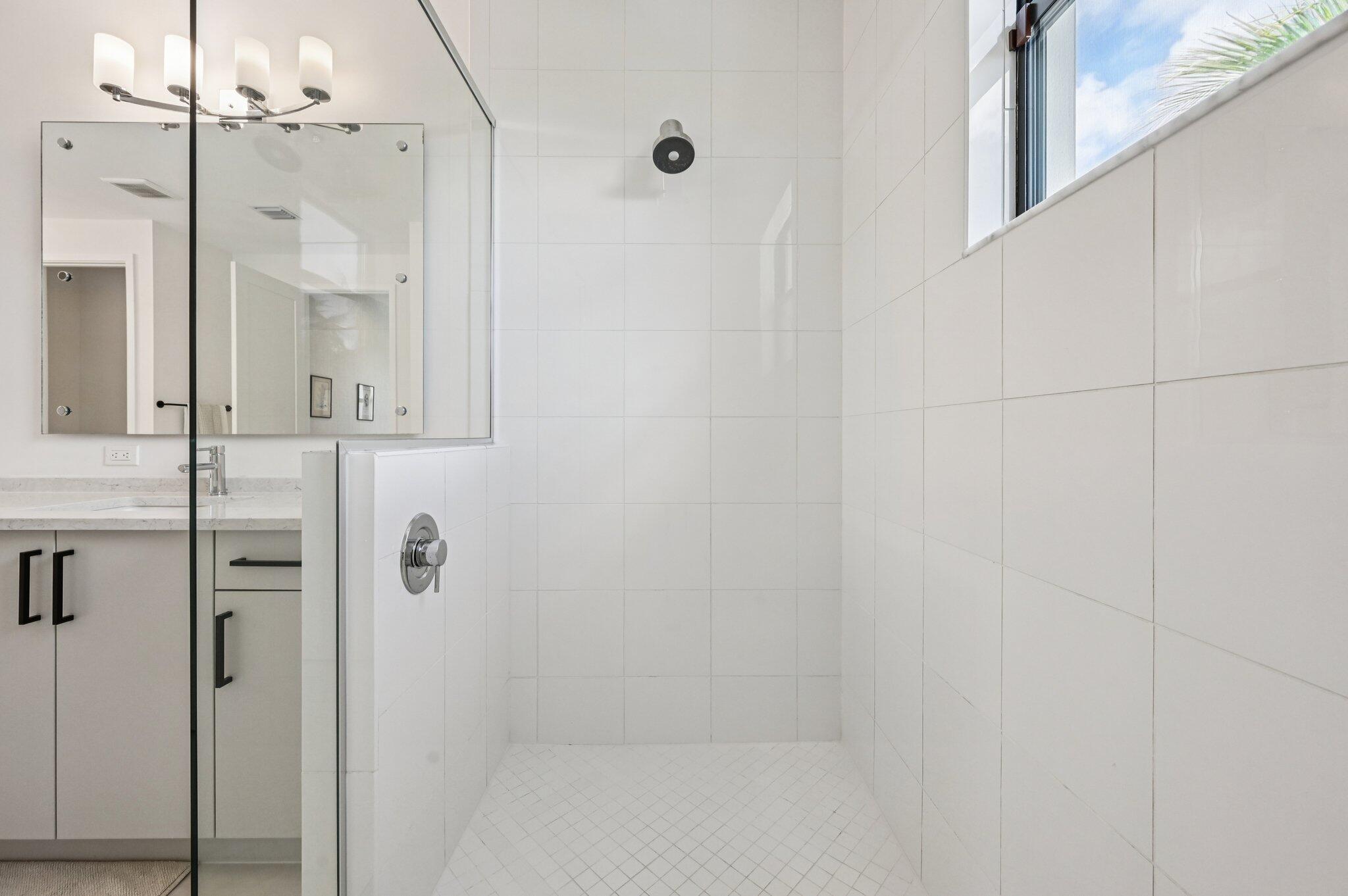 17360 Pagoda Palms Drive Boca Raton, FL 33496 - Photo 26 of 54 26-web-or-mls-Pagoda Palms Dr-L1101-026