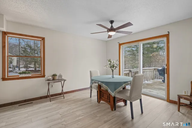 $379,900 | 3 Laurier Lane, Lisbon, CT 06351