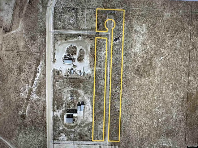 $2,000 | 6 Oregon Trail, Rawlins, WY 82301