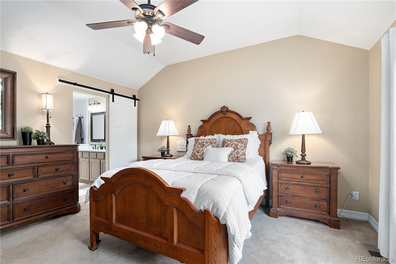 8833 Edinburgh Circle Highlands Ranch, CO 80129 - Photo 21 of 40 Gallery Image 21