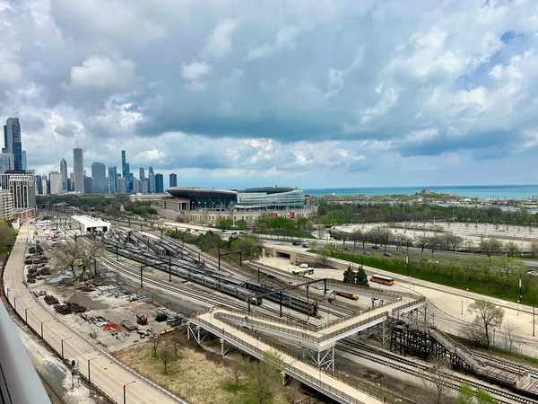 $3,600 | 1841 South Calumet Avenue, Unit 1403, Chicago, IL 60616